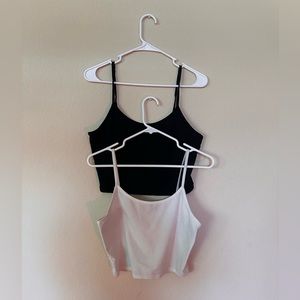 set of 2 black and white tank tops